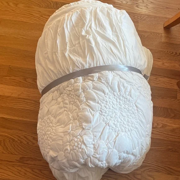 Anthropologie Dahlia Cotton Jersey Floral Quilt Size King NWT - Picture 13 of 13